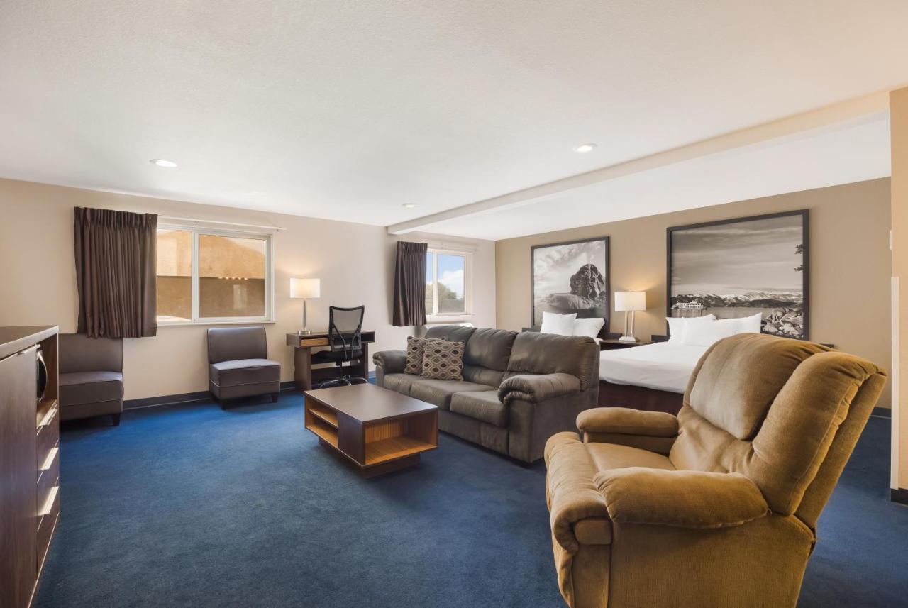 Americas Best Value Inn ספארקס מראה חיצוני תמונה