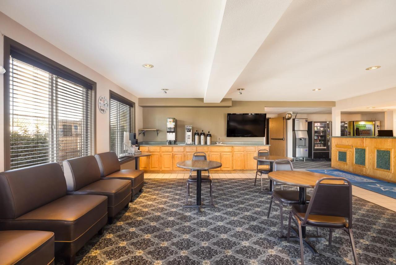 Americas Best Value Inn ספארקס מראה חיצוני תמונה