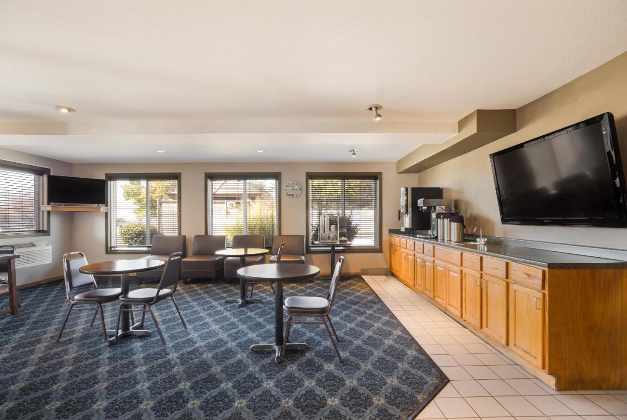 Americas Best Value Inn ספארקס מראה חיצוני תמונה