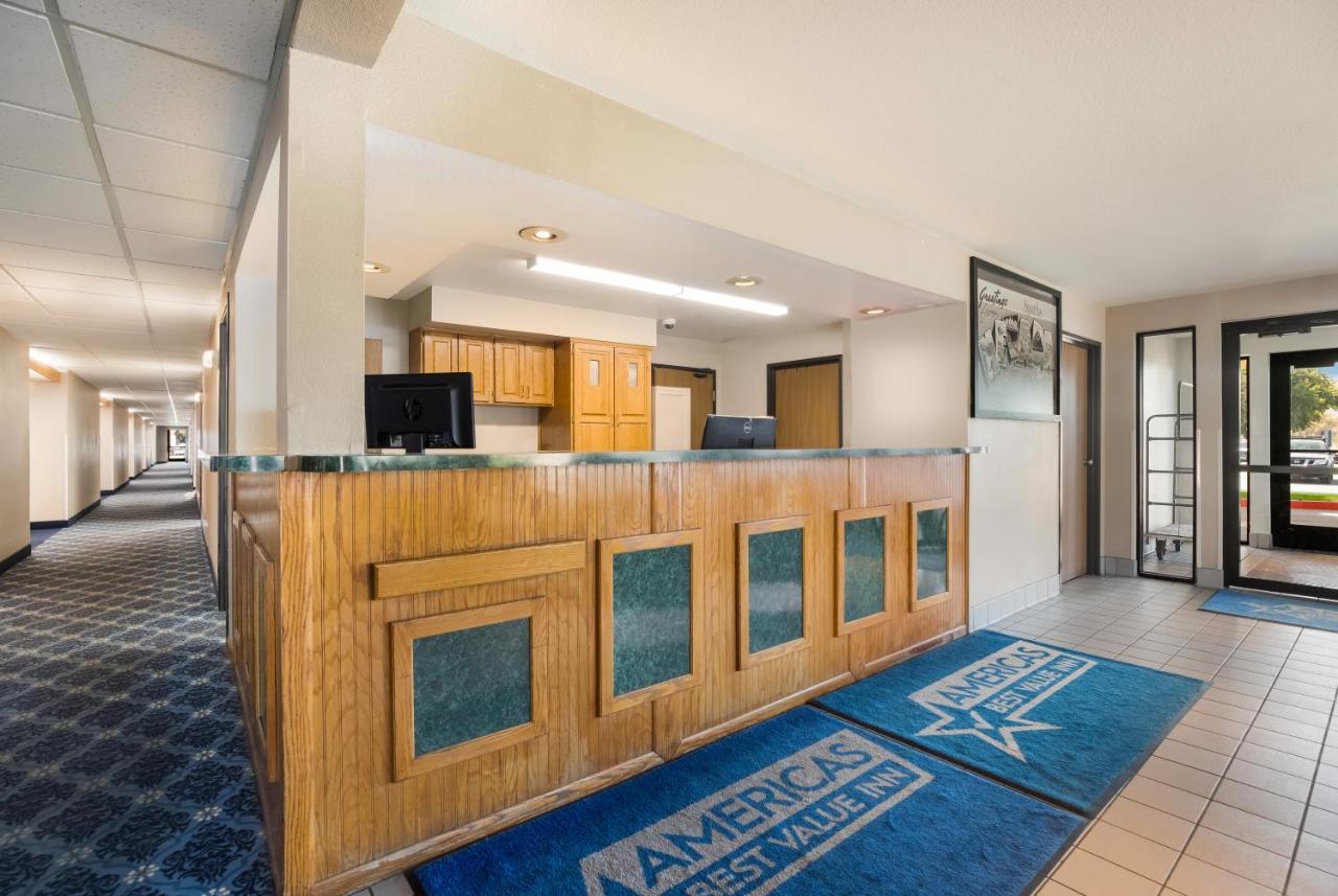 Americas Best Value Inn ספארקס מראה חיצוני תמונה